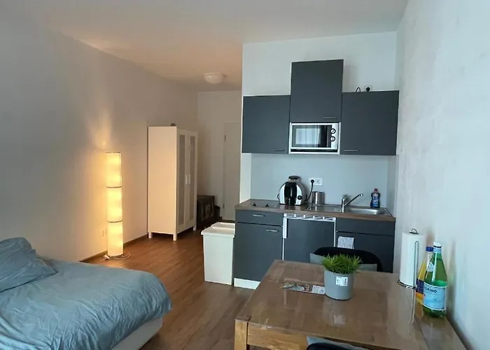Ferienwohnung Emperors Baths - Cozy Modern Studio Apartments